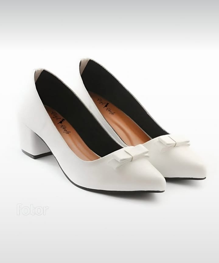 Stylish Ladies Heel Shoes – Elegant & Comfortable for Every Occasion