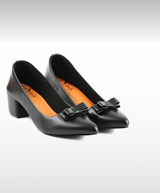 Stylish Ladies Heel Shoes – Elegant & Comfortable for Every Occasion